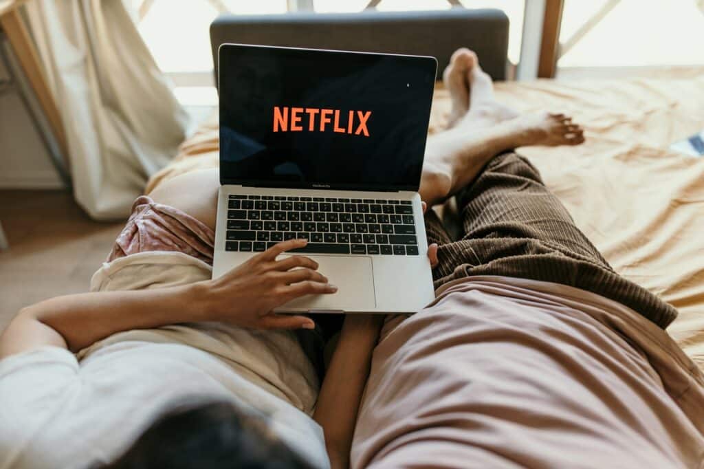 Como assistir Netflix de graça: saiba o melhor jeito!